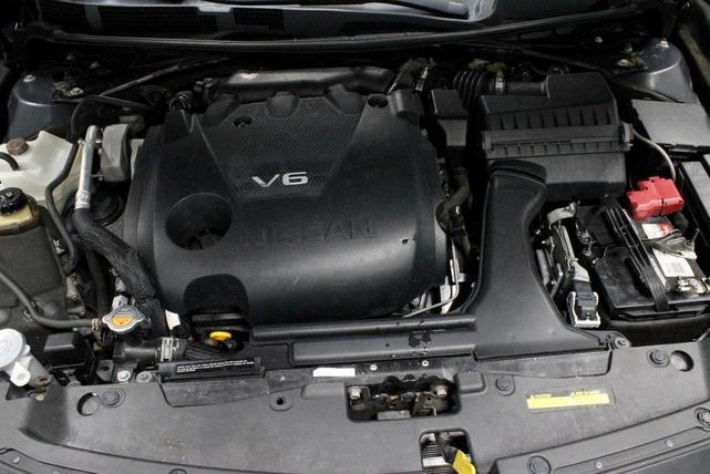 Photo of 2016 Storm Blue Nissan Maxima