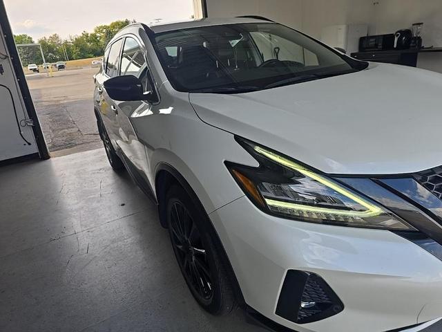 Photo of 2023 White Nissan Murano