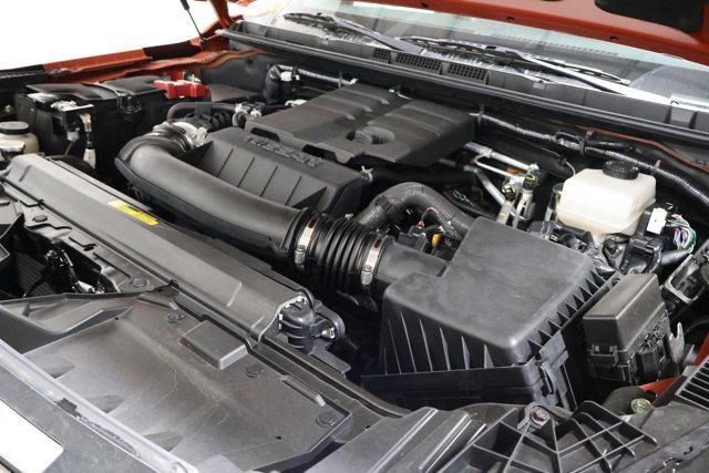 Photo of 2025 Afterburn Orang Nissan Frontier