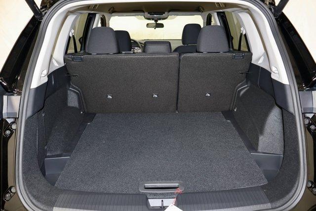 Photo of 2025 Black Nissan Rogue