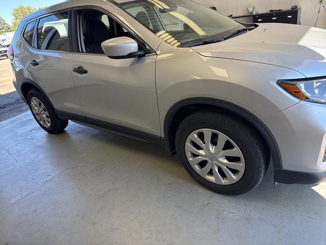 Photo of 2020 Brilliant Silver Metallic Nissan Rogue