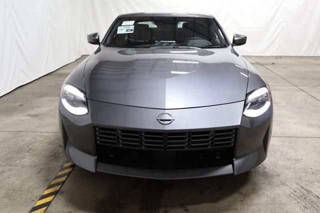 Photo of 2025 Gun Metallic Nissan Z