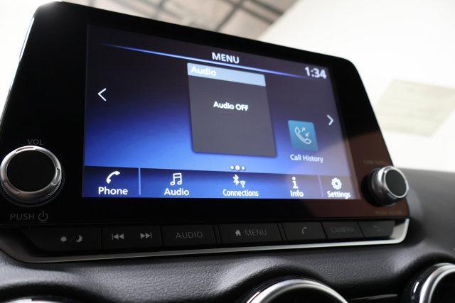 Photo of 2025 Black Nissan Sentra