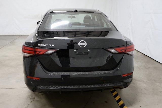 Photo of 2025 Black Nissan Sentra