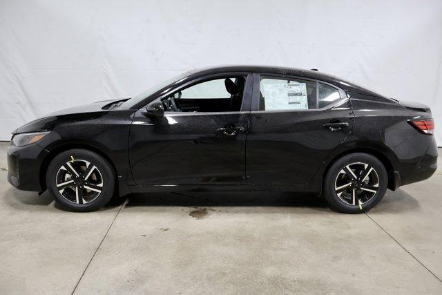 Photo of 2025 Black Nissan Sentra