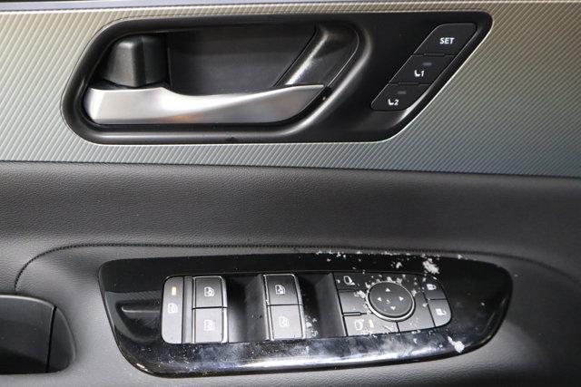 Photo of 2025 Gun Metallic Nissan Murano