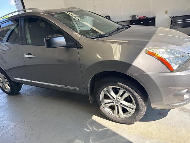2015 Nissan Rogue Select
