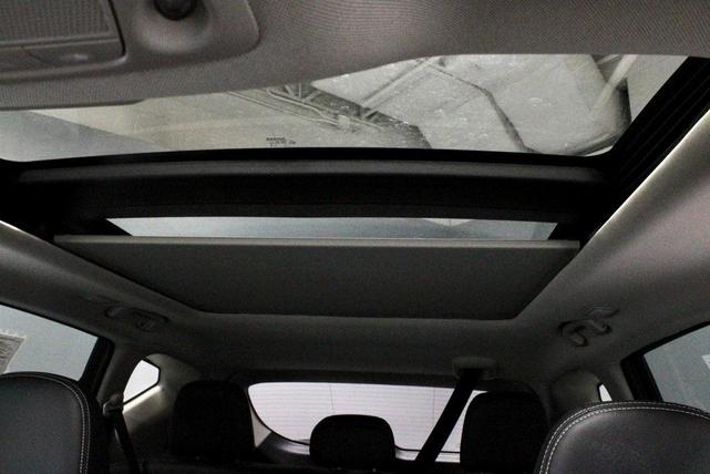 Photo of 2024 Deep Ocean Blue Nissan Murano