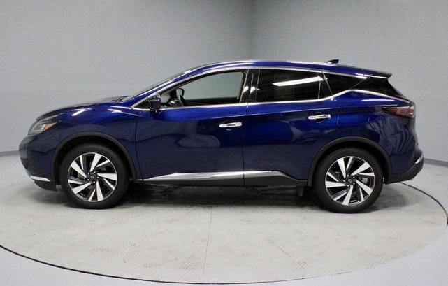 Photo of 2024 Deep Ocean Blue Nissan Murano