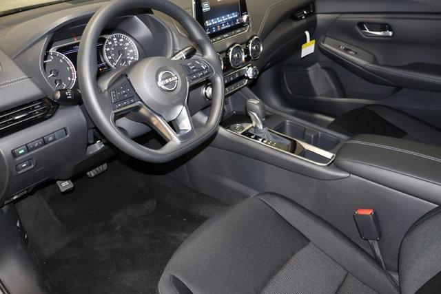Photo of 2025 Gun Metallic Nissan Sentra