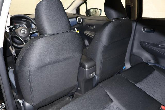 Photo of 2025 Black Nissan Versa