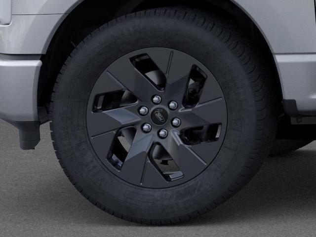 Photo of 2025 Silver Metallic Ford F-150 Lightning