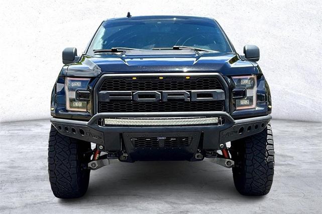 Photo of 2019 Black Ford F-150