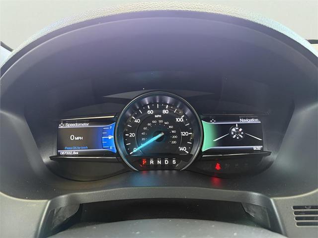 Photo of 2017 White Gold Ford Explorer