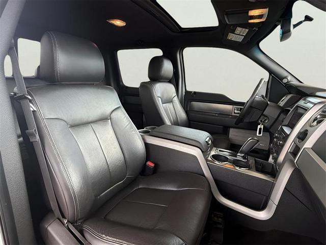 Photo of 2014 Oxford White Ford F-150