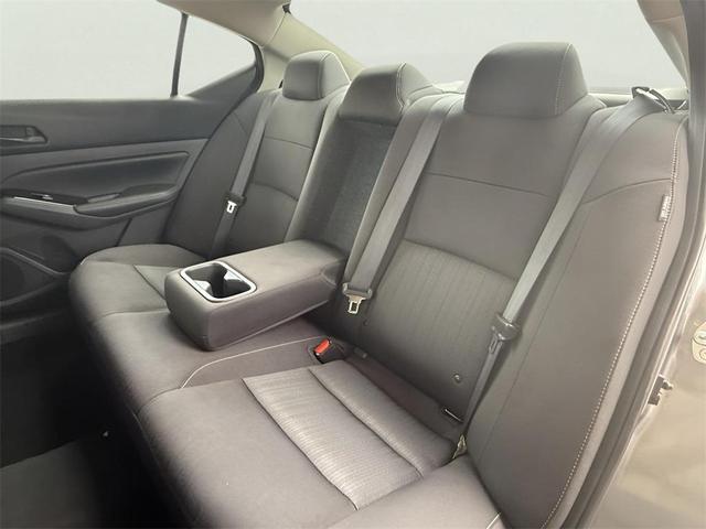 Photo of 2023 Gun Metallic Nissan Altima