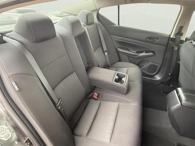 Photo of 2023 Gun Metallic Nissan Altima