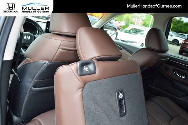 Photo of 2025 Modern Steel Metallic Honda Pilot