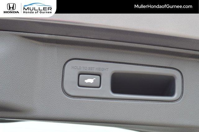 Photo of 2025 Modern Steel Metallic Honda Pilot