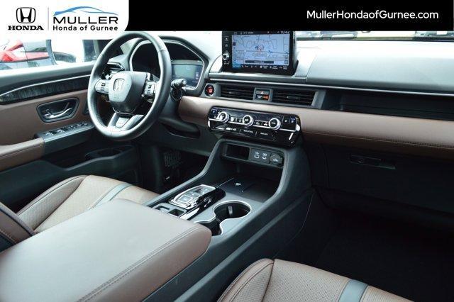 Photo of 2025 Modern Steel Metallic Honda Pilot