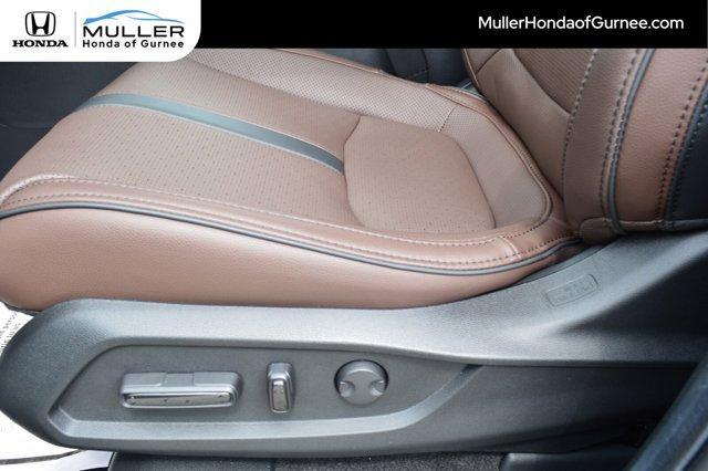 Photo of 2025 Modern Steel Metallic Honda Pilot