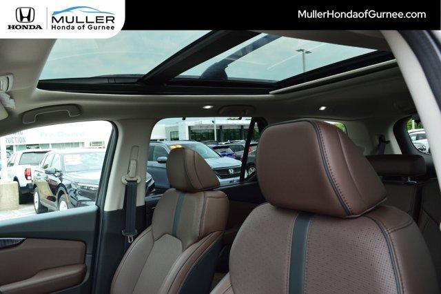 Photo of 2025 Modern Steel Metallic Honda Pilot