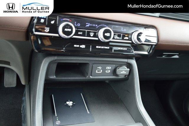Photo of 2025 Modern Steel Metallic Honda Pilot