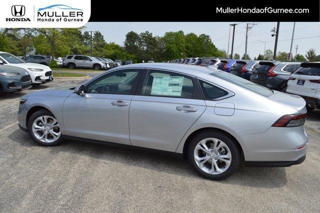 Photo of 2025 Solar Silver Metallic Honda Accord