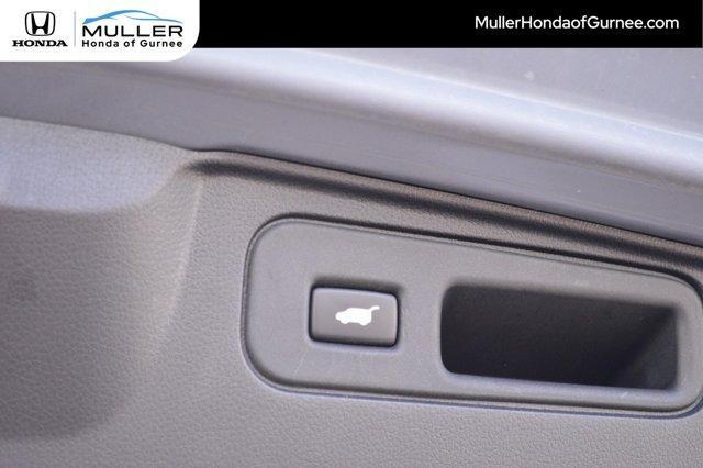 Photo of 2022 Sonic Gray Pearl Honda Passport