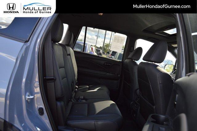 Photo of 2022 Sonic Gray Pearl Honda Passport