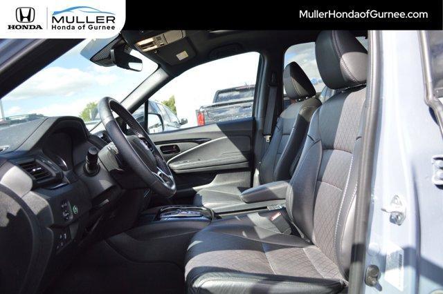 Photo of 2022 Sonic Gray Pearl Honda Passport