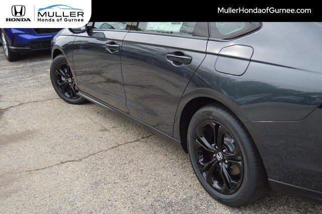 Photo of 2025 Meteorite Gray Metallic Honda Accord