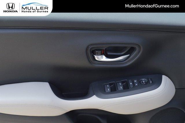 Photo of 2026 Pearl Honda HR-V