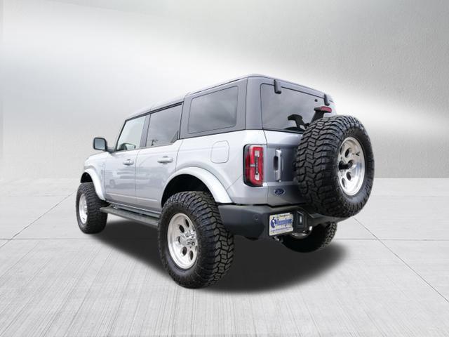 Photo of 2024 Iconic Silver Metallic Ford Bronco