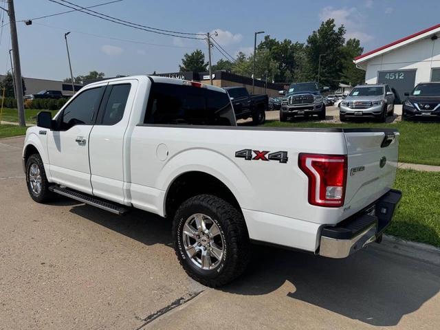 Photo of 2017 Oxford White Ford F-150