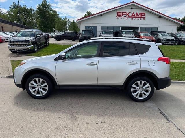 Photo of 2014 Classic Silver Metallic Toyota RAV4