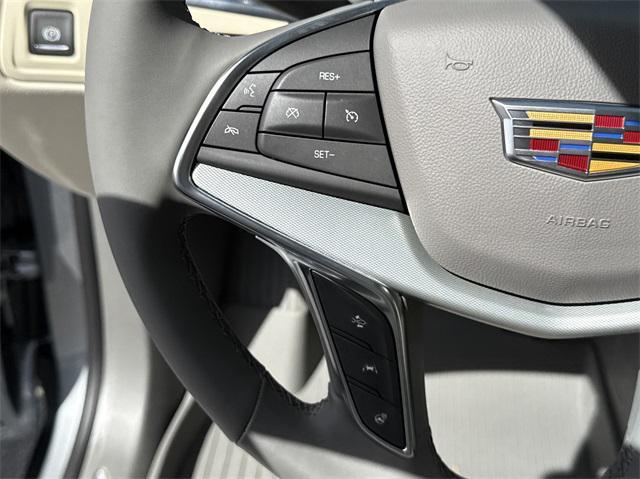 Photo of 2025 Argent Silver Metallic Cadillac XT5