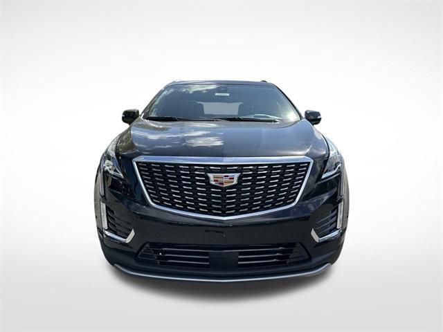 Photo of 2025 Stellar Black Metallic Cadillac XT5