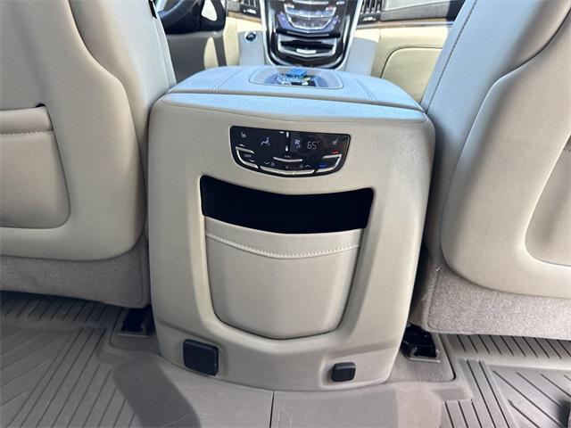 Photo of 2018 Bronze Dune Metallic Cadillac Escalade