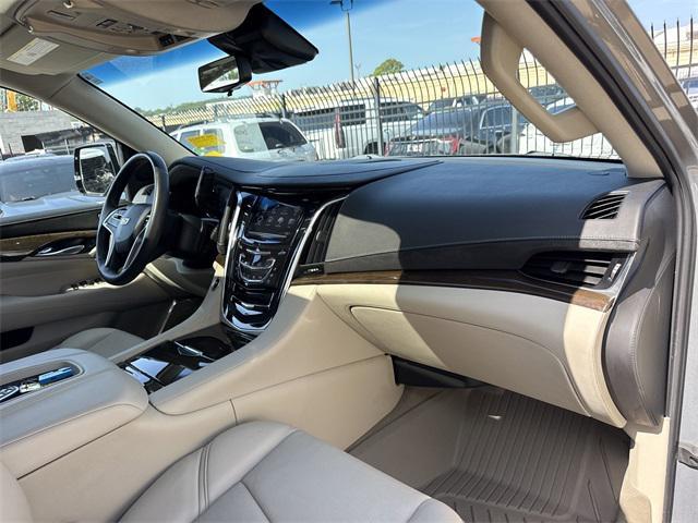 Photo of 2018 Bronze Dune Metallic Cadillac Escalade