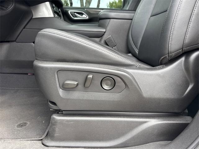 Photo of 2021 Summit White Chevrolet Tahoe