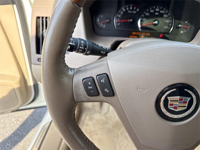 Photo of 2006 White Diamond Cadillac STS