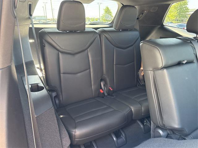 Photo of 2025 Crystal White Tricoat Cadillac XT6