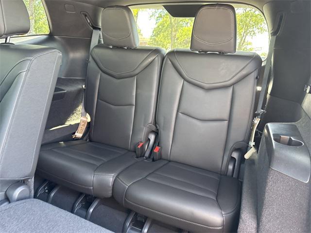 Photo of 2025 Crystal White Tricoat Cadillac XT6
