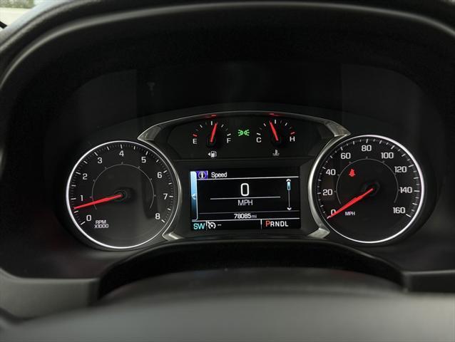 Photo of 2017 Quicksilver Metallic GMC Acadia