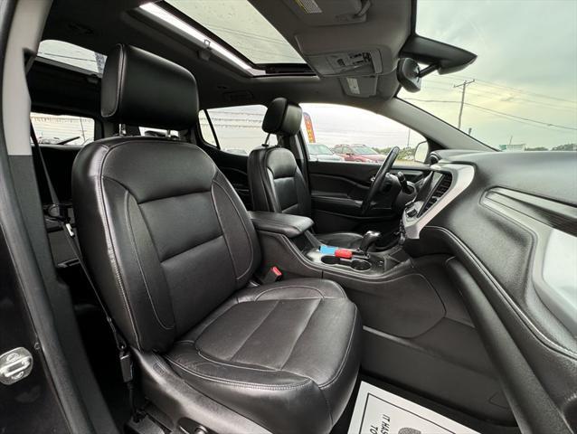 Photo of 2017 Quicksilver Metallic GMC Acadia