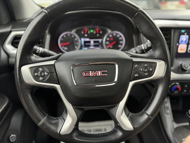 Photo of 2017 Quicksilver Metallic GMC Acadia
