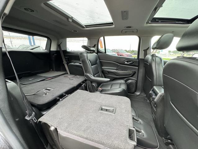 Photo of 2017 Quicksilver Metallic GMC Acadia
