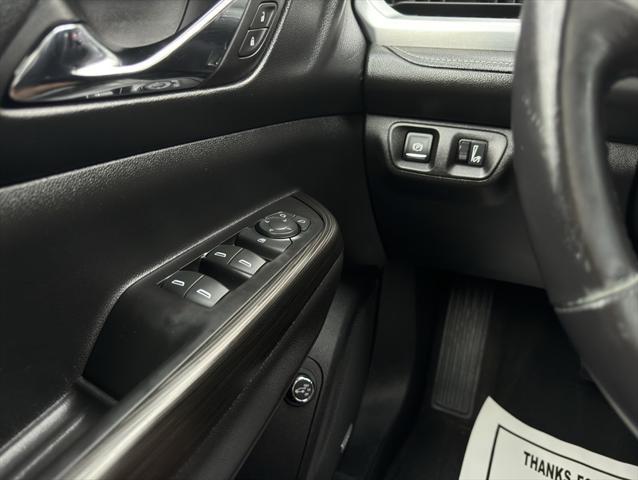 Photo of 2017 Quicksilver Metallic GMC Acadia