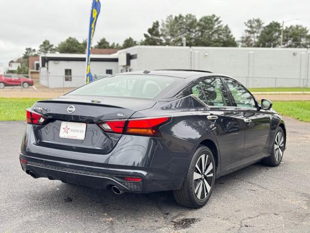 Photo of 2020 Storm Blue Metallic Nissan Altima